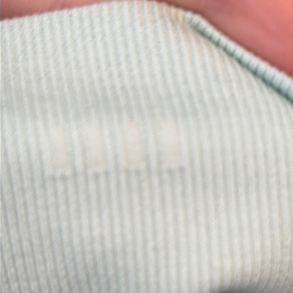 Lululemon Swiftly Tech Longsleeve Top - Delicate Mint Sz 10 - Picture 3 of 3